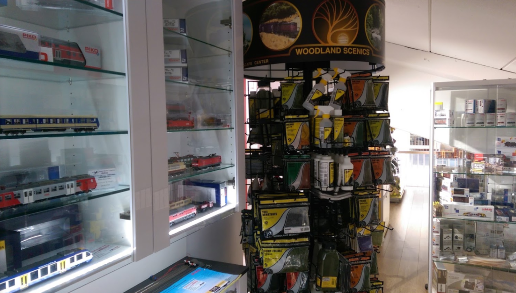 Modelleisenbahnen by KESER